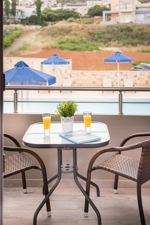 Aparthotel Irini Stalos