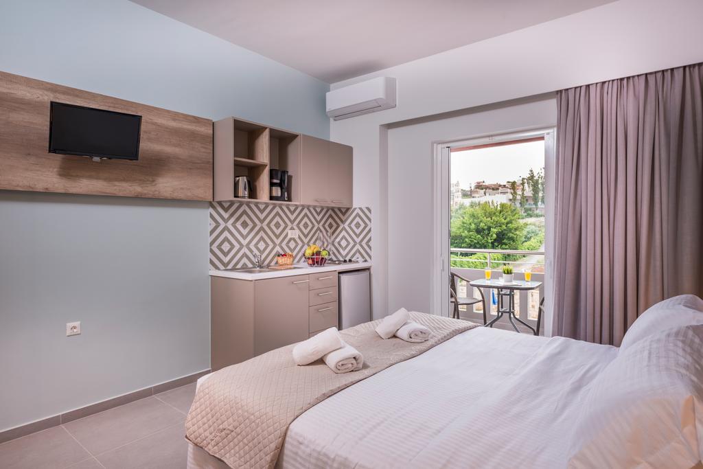 Apart Otel Irini Stalós