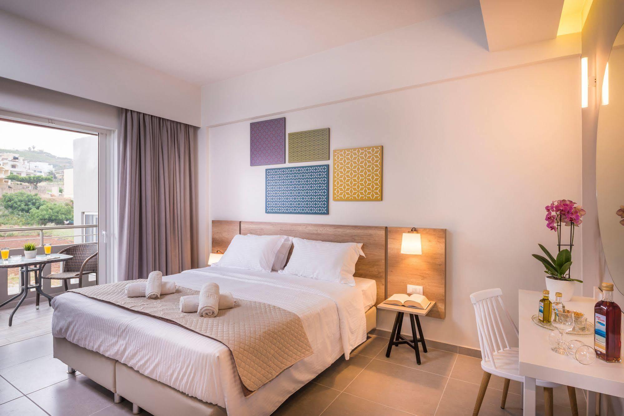 Irini Apart Otel 2*